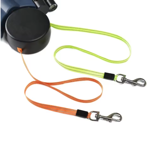 Auto Double Dog Leash – Walk Two Dogs with Total Control